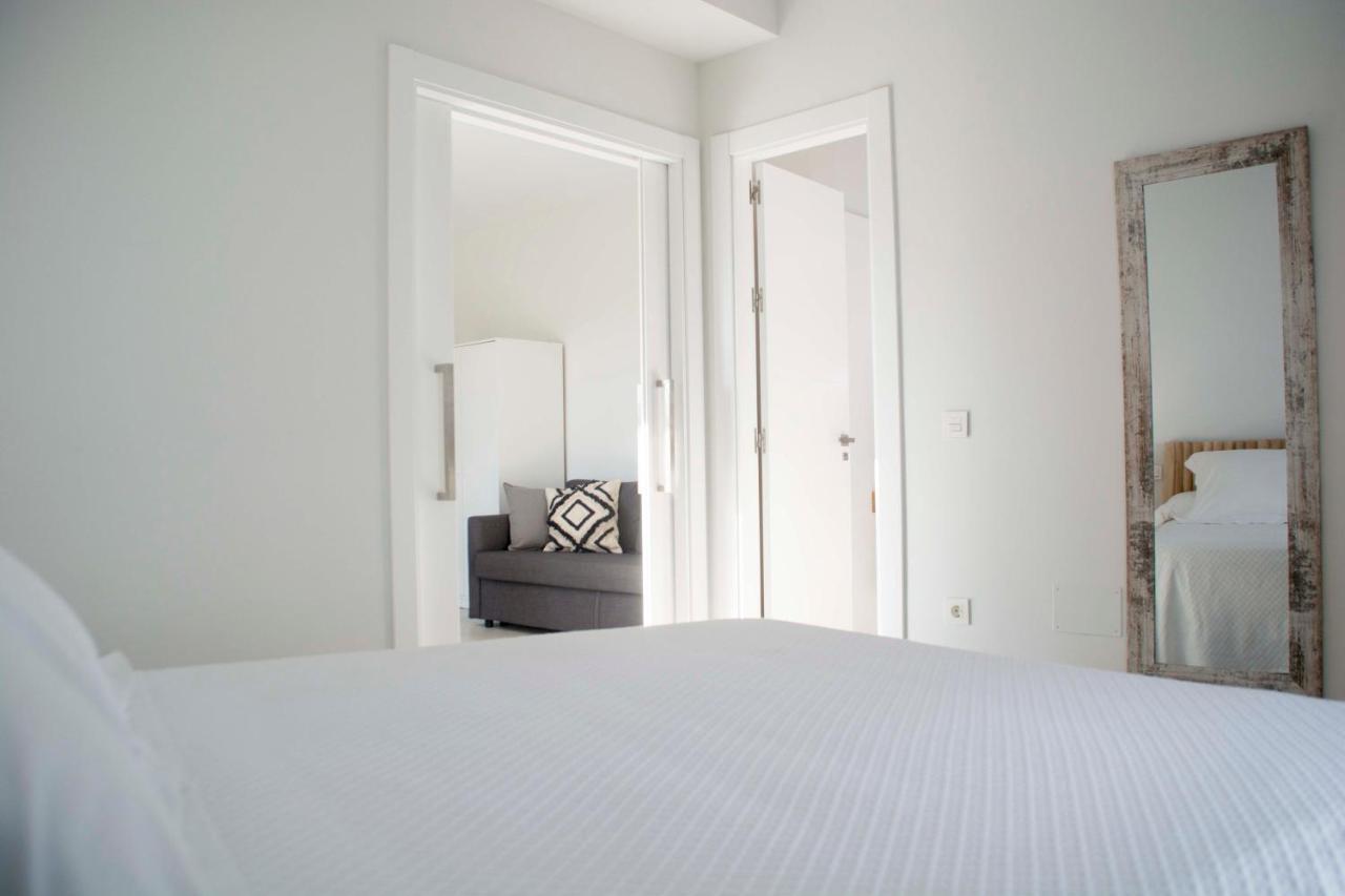 Apartamentos Madreselva Fernan Perez Ngoại thất bức ảnh