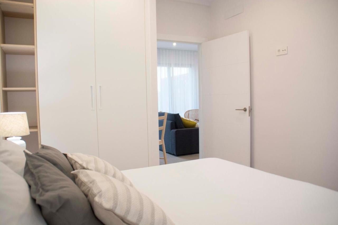 Apartamentos Madreselva Fernan Perez Ngoại thất bức ảnh