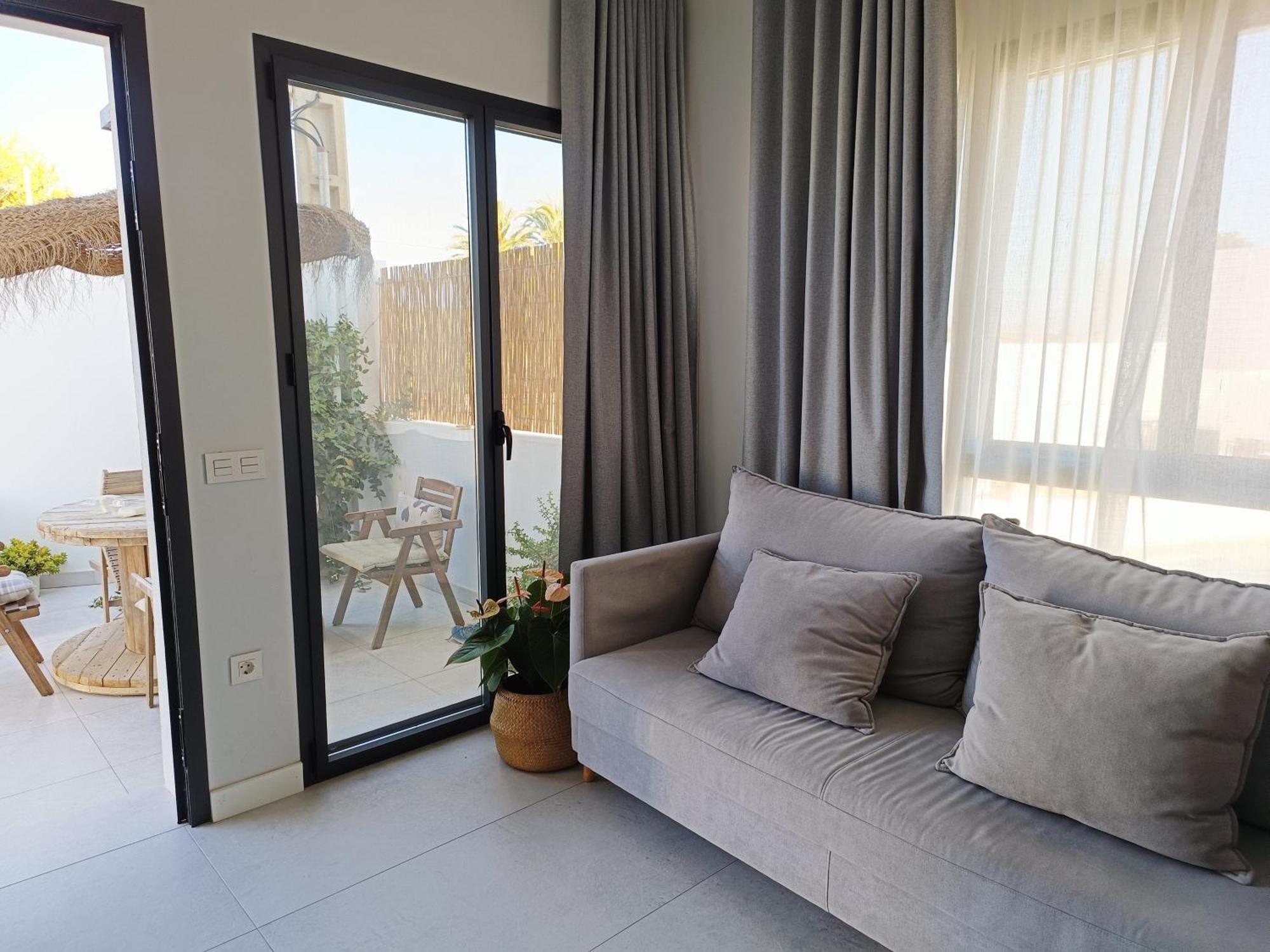 Apartamentos Madreselva Fernan Perez Ngoại thất bức ảnh