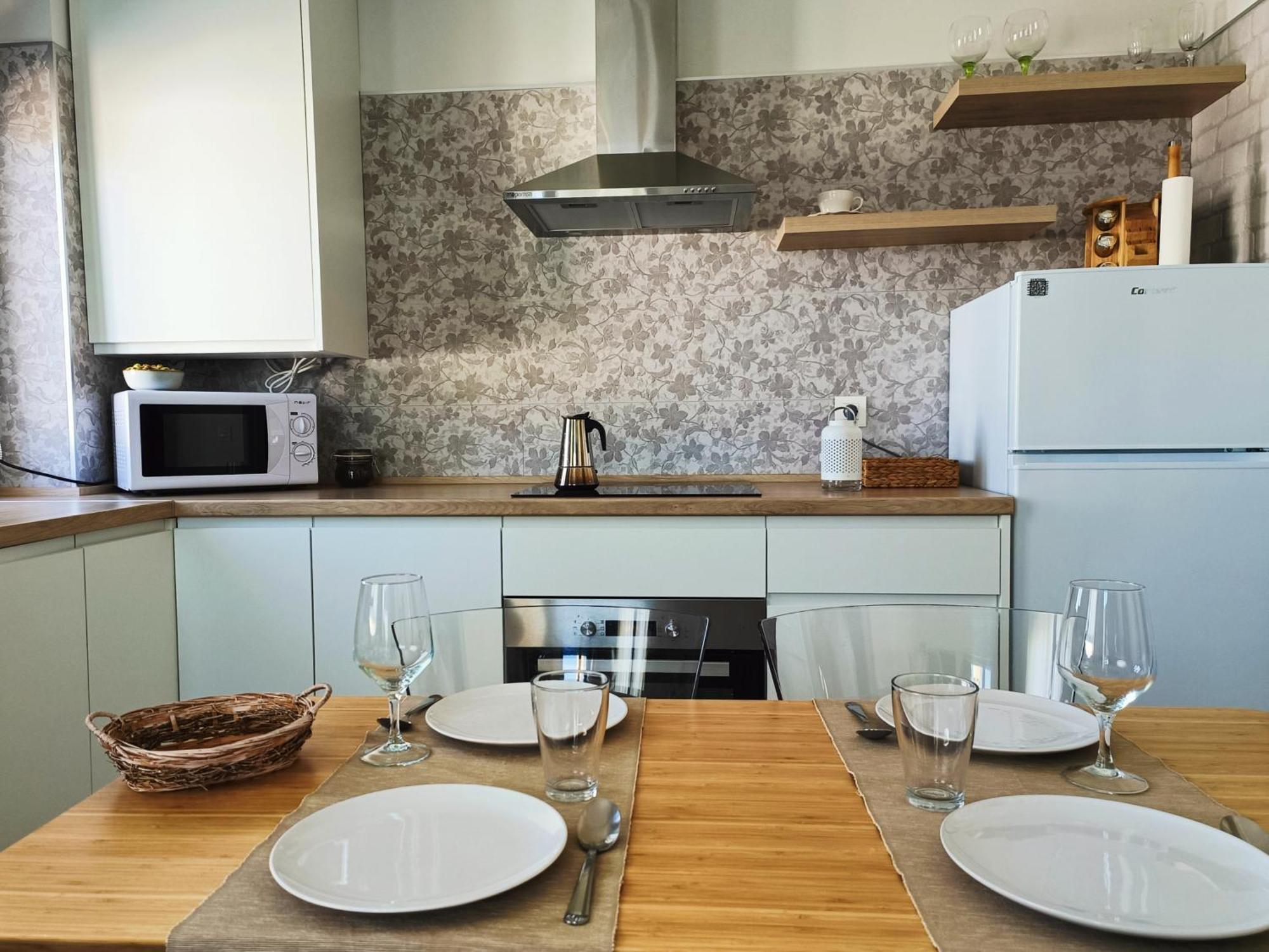 Apartamentos Madreselva Fernan Perez Ngoại thất bức ảnh